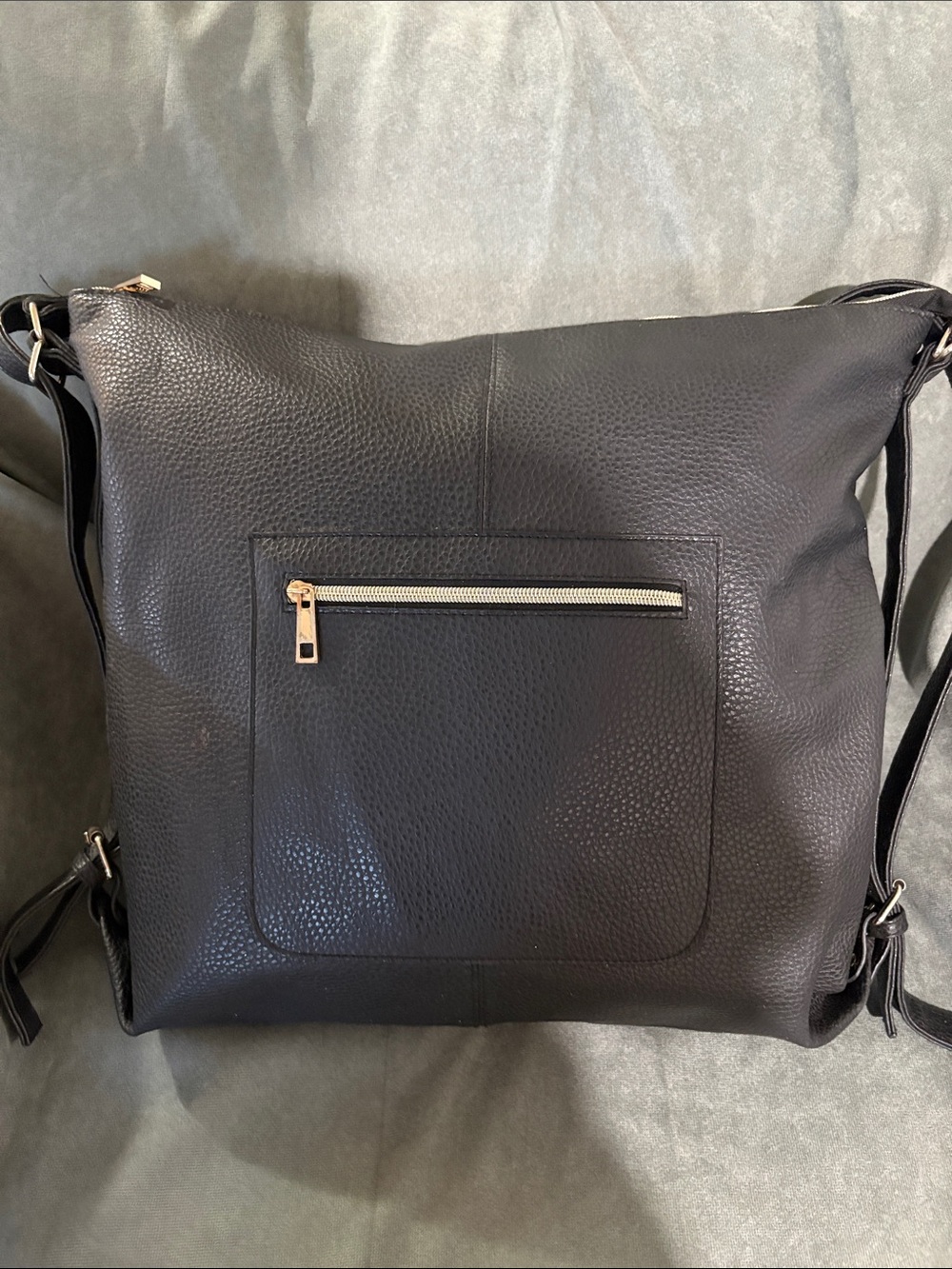 Black Leather Crossbody Travel Bag - Classic Everyday Tote